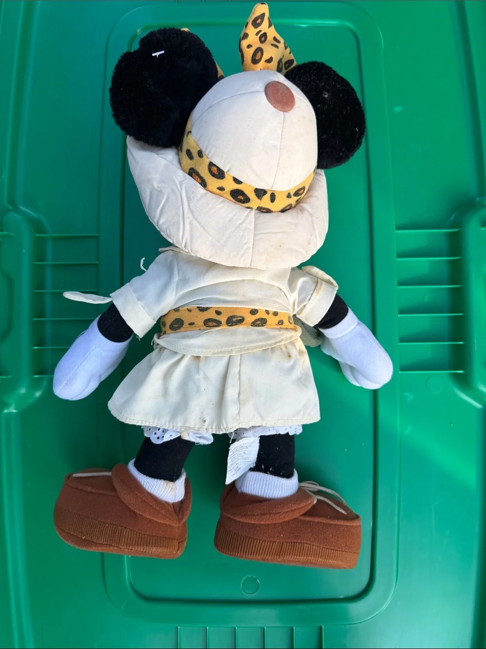 Disney Minnie Mouse Safari Plush Toy - Cream Outfit, Brown Shoes